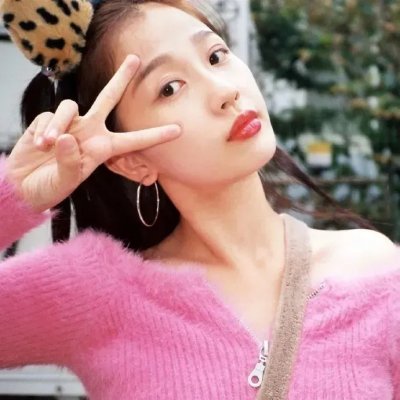 娜塔莉亚封面